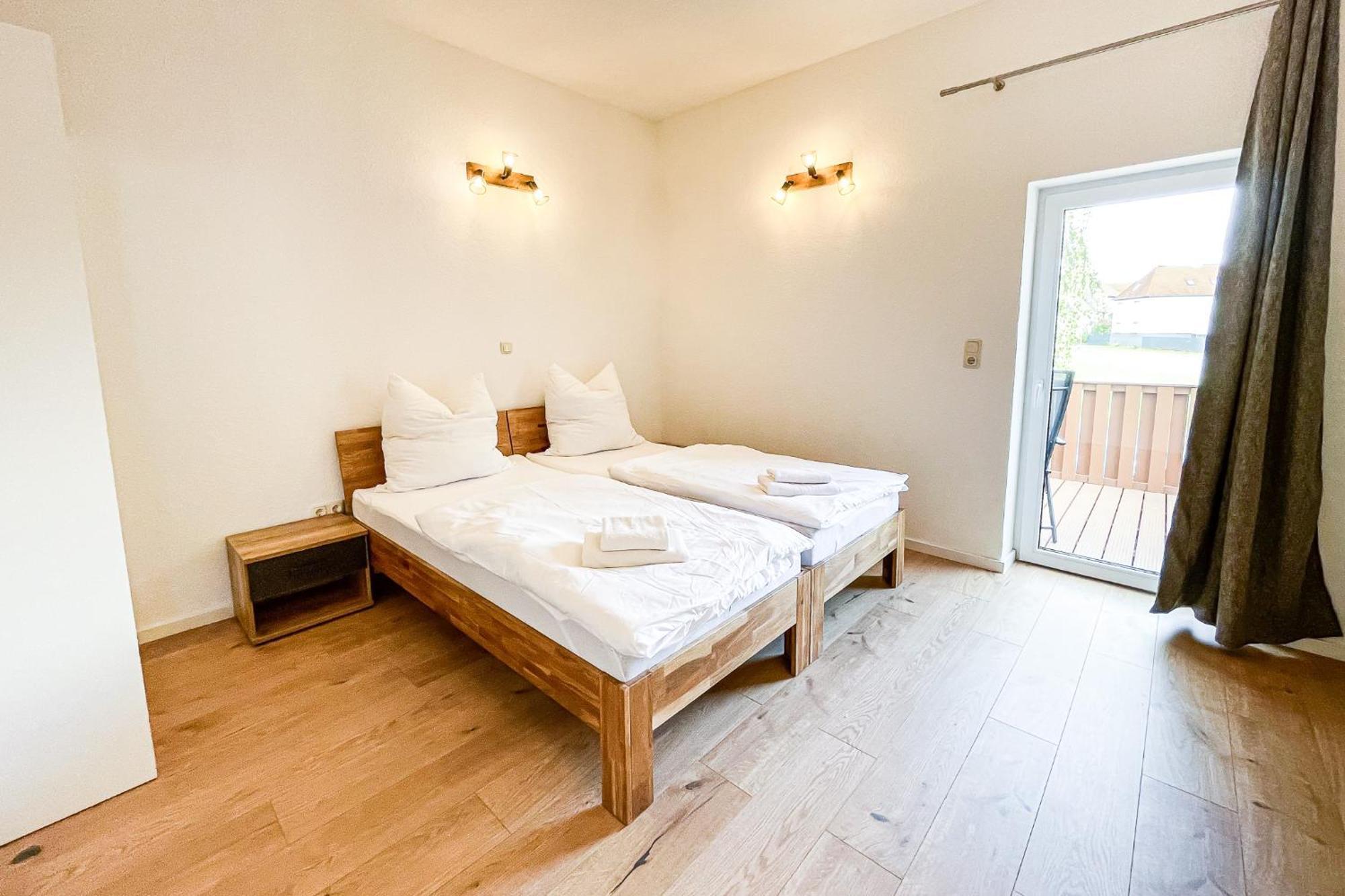 Good Sleep - Appartments Irxleben Exteriör bild